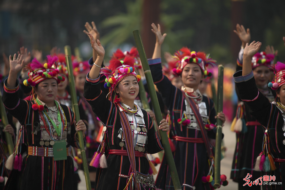 绘就民族共同繁荣新篇章